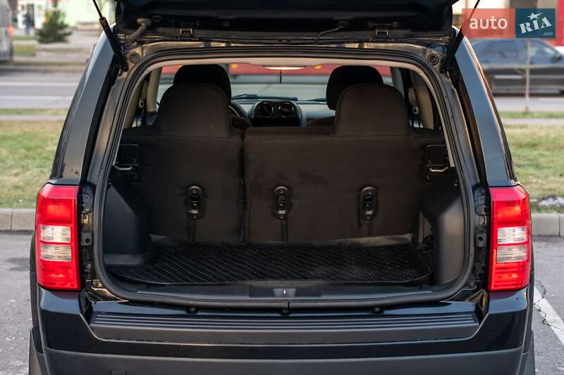 Внедорожник / Кроссовер Jeep Patriot 2014 в Ивано-Франковске