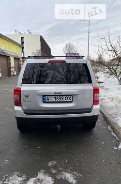 Внедорожник / Кроссовер Jeep Patriot 2011 в Киеве