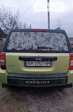 Внедорожник / Кроссовер Jeep Patriot 2009 в Олевске