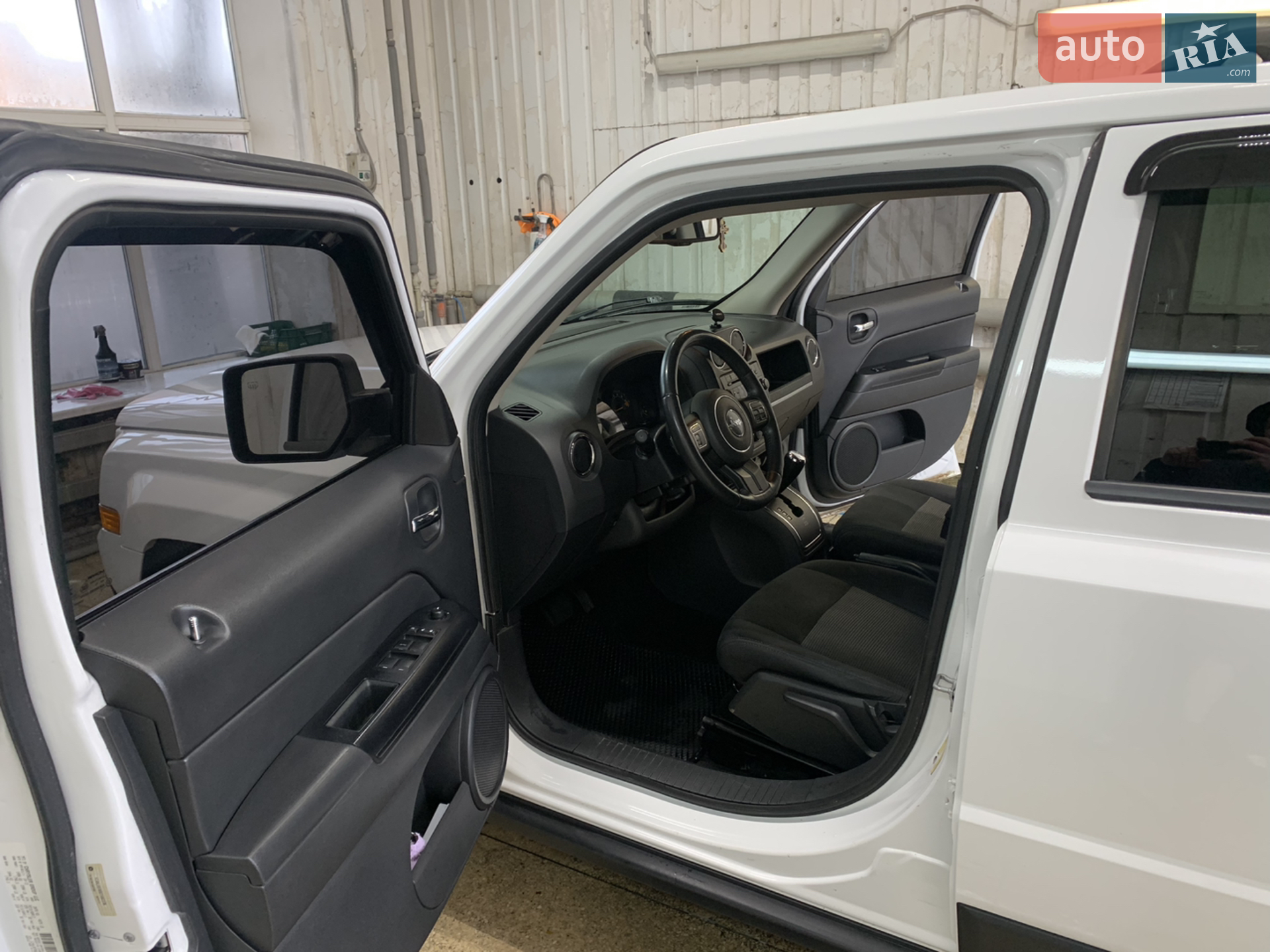 2013 Jeep Liberty (Patriot) - мініатюра 10