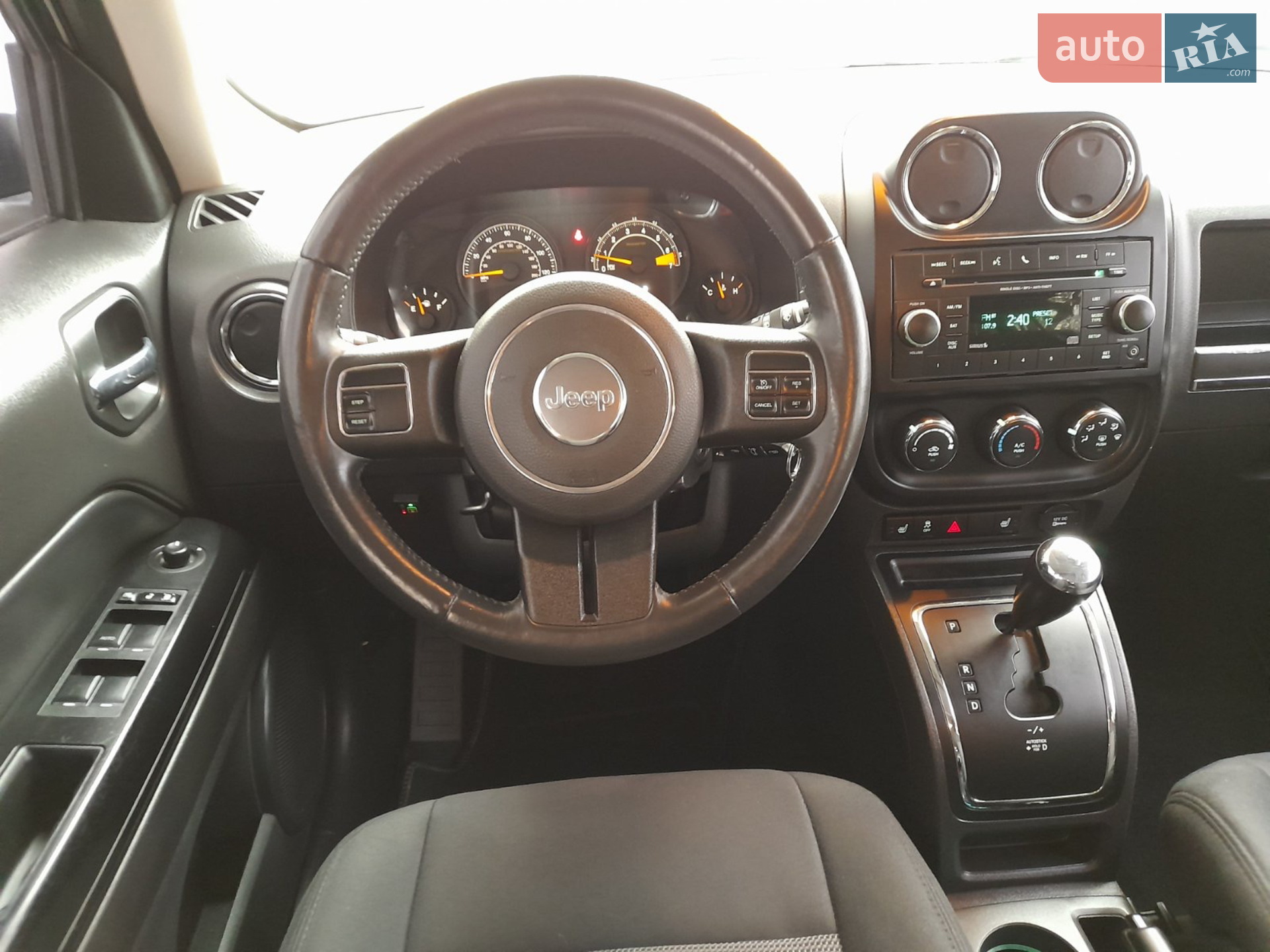 2013 Jeep Liberty (Patriot) - мініатюра 42