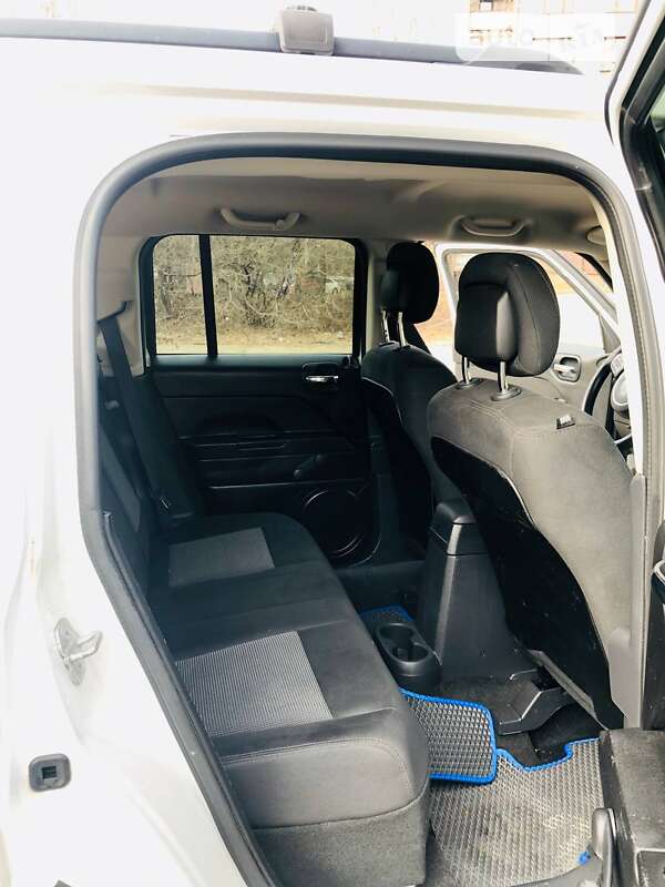 Внедорожник / Кроссовер Jeep Patriot 2013 в Кривом Роге