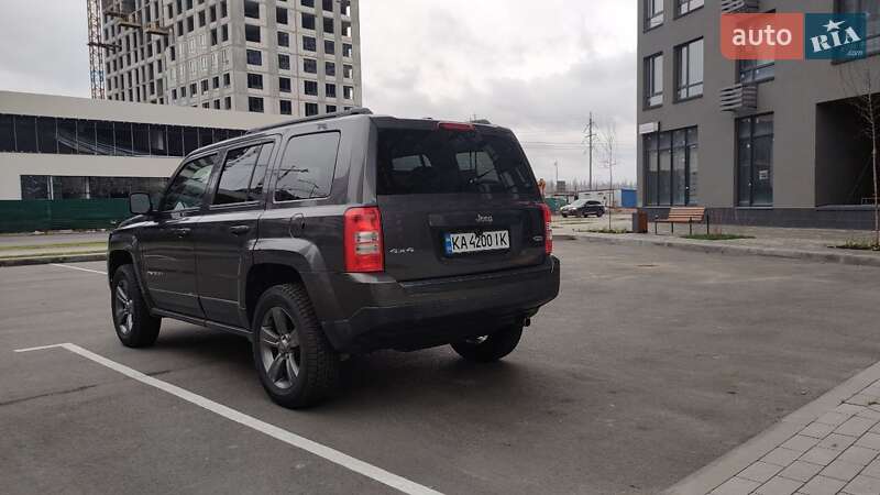 Внедорожник / Кроссовер Jeep Patriot 2015 в Киеве