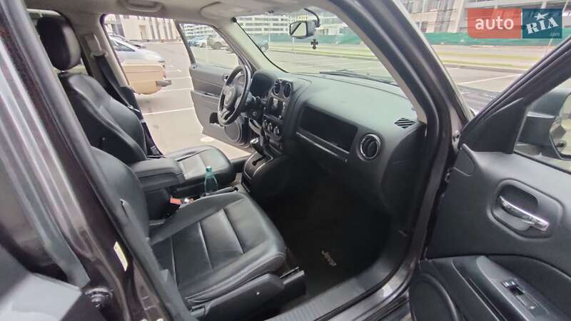 Внедорожник / Кроссовер Jeep Patriot 2015 в Киеве