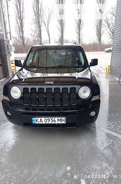 Позашляховик / Кросовер Jeep Patriot 2007 в Василькові