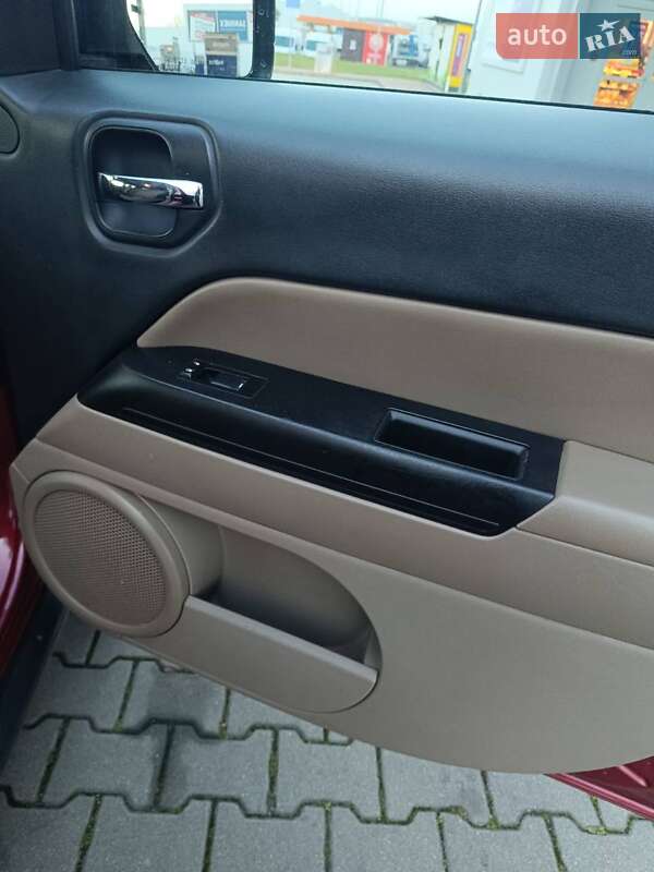 Внедорожник / Кроссовер Jeep Patriot 2016 в Львове