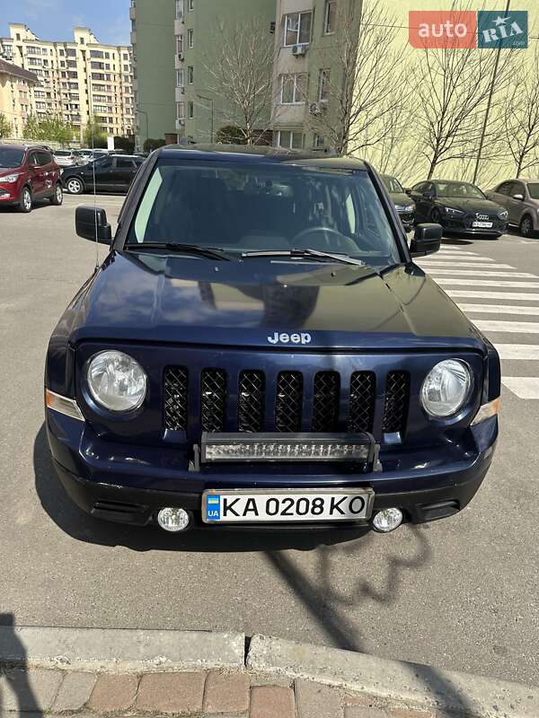 Внедорожник / Кроссовер Jeep Patriot 2016 в Киеве