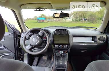 Позашляховик / Кросовер Jeep Patriot 2014 в Острозі