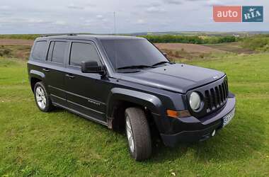 Позашляховик / Кросовер Jeep Patriot 2014 в Острозі