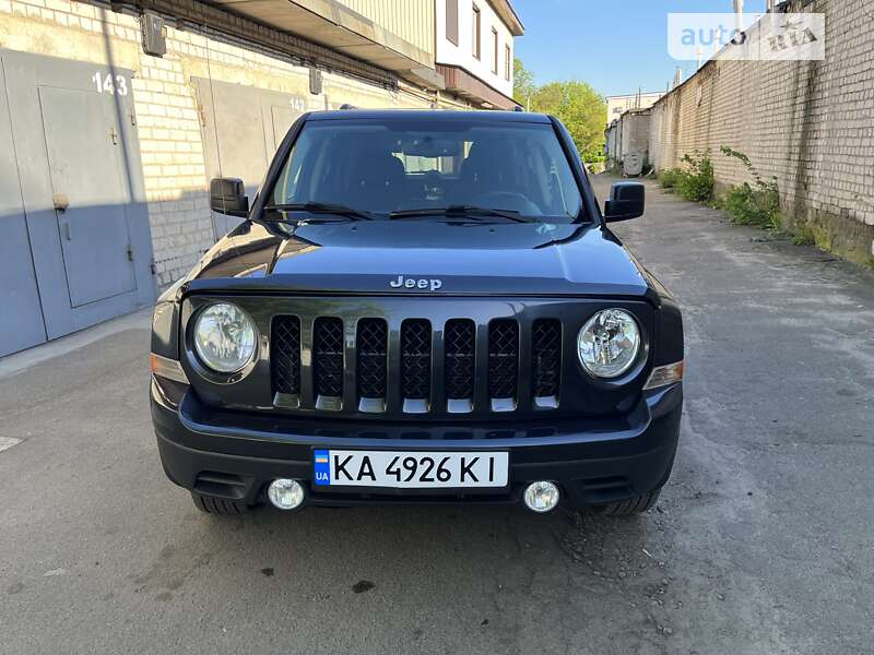 Внедорожник / Кроссовер Jeep Patriot 2014 в Киеве