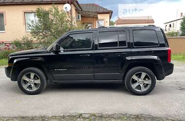 Позашляховик / Кросовер Jeep Patriot 2016 в Мукачевому