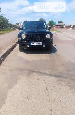 Позашляховик / Кросовер Jeep Patriot 2016 в Овручі