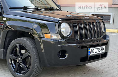 Позашляховик / Кросовер Jeep Patriot 2008 в Ужгороді