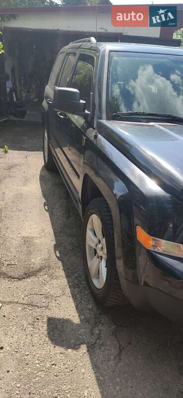 Внедорожник / Кроссовер Jeep Patriot 2015 в Киеве