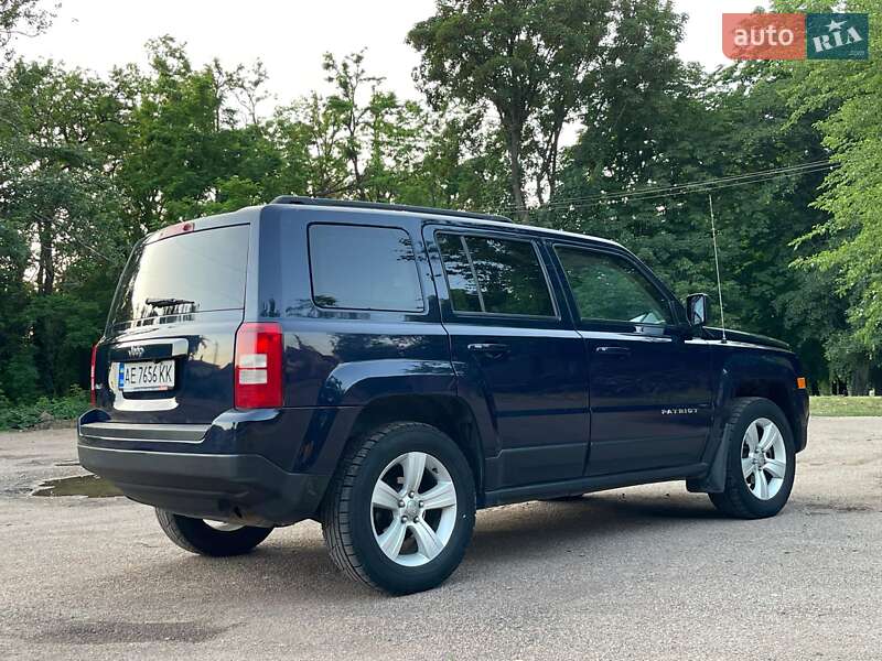 Позашляховик / Кросовер Jeep Patriot 2013 в Кривому Розі