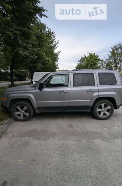 Внедорожник / Кроссовер Jeep Patriot 2015 в Львове