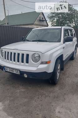 Внедорожник / Кроссовер Jeep Patriot 2014 в Княжичах