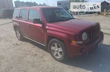 Позашляховик / Кросовер Jeep Patriot 2010 в Києві