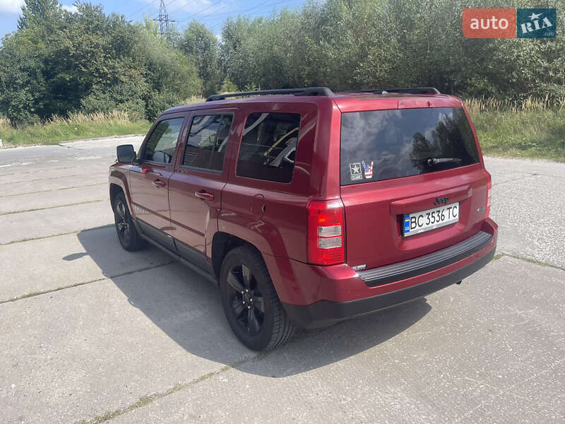 Позашляховик / Кросовер Jeep Patriot 2014 в Львові