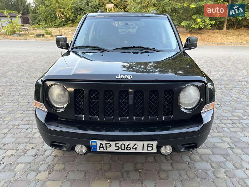 Позашляховик / Кросовер Jeep Patriot 2014 в Запоріжжі