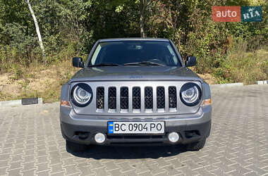 Внедорожник / Кроссовер Jeep Patriot 2015 в 