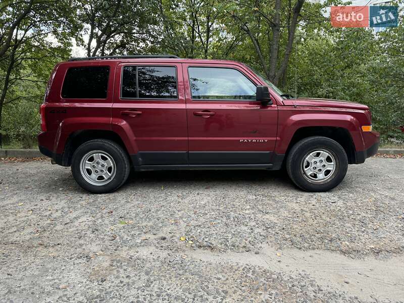 Позашляховик / Кросовер Jeep Patriot 2015 в Хмельницькому