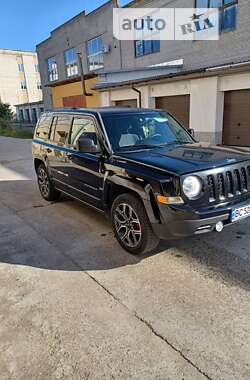 Позашляховик / Кросовер Jeep Patriot 2016 в Самборі