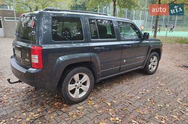 Внедорожник / Кроссовер Jeep Patriot 2014 в Чернигове