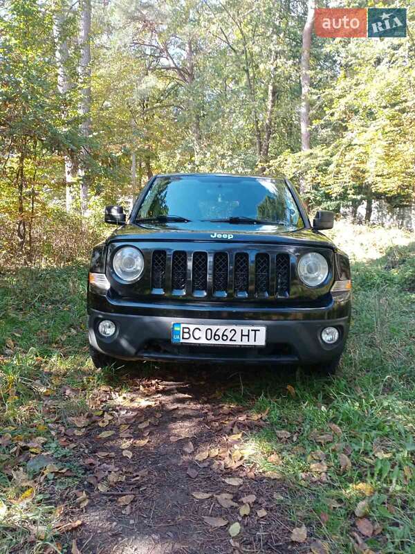 Позашляховик / Кросовер Jeep Patriot 2012 в Львові
