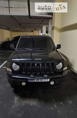 Позашляховик / Кросовер Jeep Patriot 2011 в Одесі