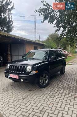 Внедорожник / Кроссовер Jeep Patriot 2015 в Врадиевке