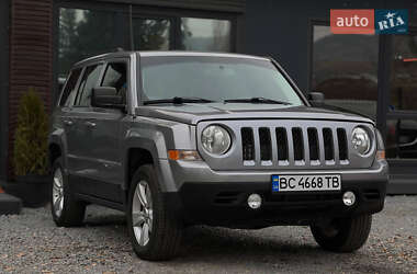 Внедорожник / Кроссовер Jeep Patriot 2016 в Львове