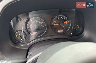 Внедорожник / Кроссовер Jeep Patriot 2015 в 