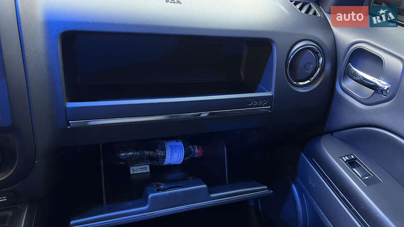 Позашляховик / Кросовер Jeep Patriot 2015 в Дніпрі