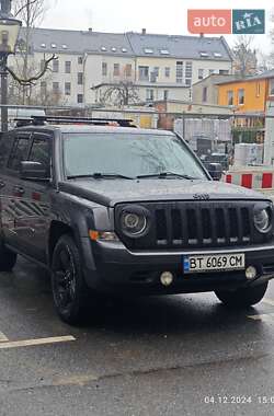 Позашляховик / Кросовер Jeep Patriot 2015 в Херсоні