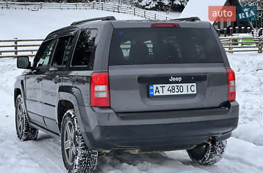 Позашляховик / Кросовер Jeep Patriot 2015 в Рожнятові