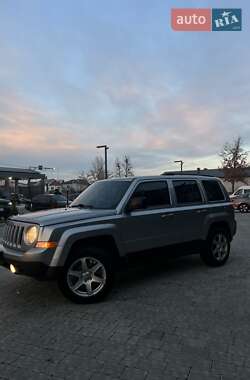 Позашляховик / Кросовер Jeep Patriot 2016 в Івано-Франківську