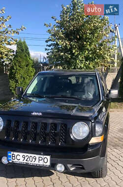 Позашляховик / Кросовер Jeep Patriot 2014 в Львові