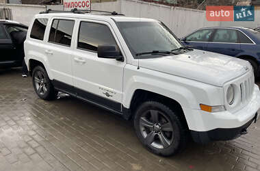 Позашляховик / Кросовер Jeep Patriot 2013 в Чернівцях