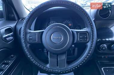 Внедорожник / Кроссовер Jeep Patriot 2014 в Днепре