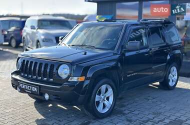 Внедорожник / Кроссовер Jeep Patriot 2013 в Черновцах