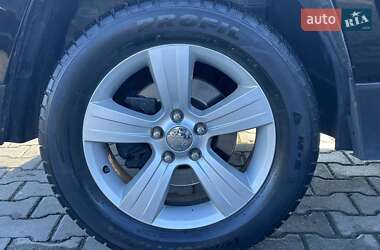 Внедорожник / Кроссовер Jeep Patriot 2013 в Черновцах