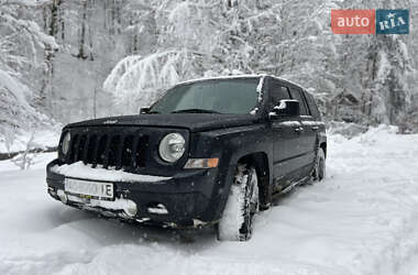 Позашляховик / Кросовер Jeep Patriot 2015 в Ужгороді