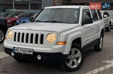 Позашляховик / Кросовер Jeep Patriot 2011 в Дніпрі