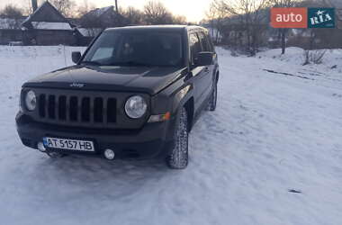 Внедорожник / Кроссовер Jeep Patriot 2015 в Ужгороде