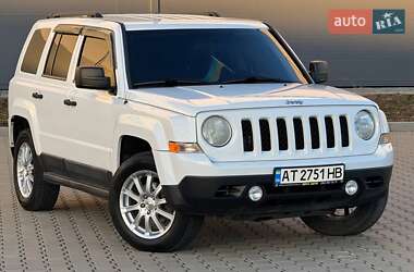 Позашляховик / Кросовер Jeep Patriot 2011 в Івано-Франківську