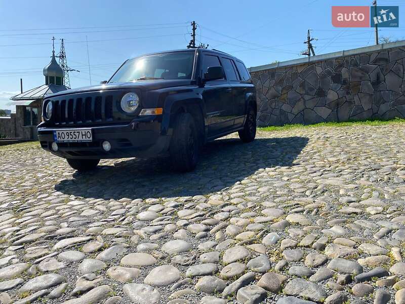 Внедорожник / Кроссовер Jeep Patriot 2016 в Мукачево