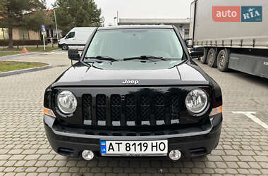 Позашляховик / Кросовер Jeep Patriot 2016 в Івано-Франківську