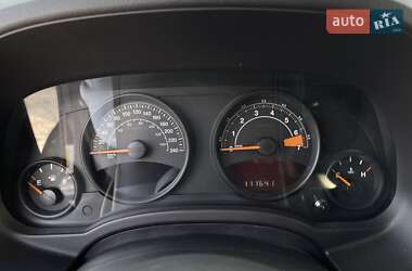 Внедорожник / Кроссовер Jeep Patriot 2014 в 