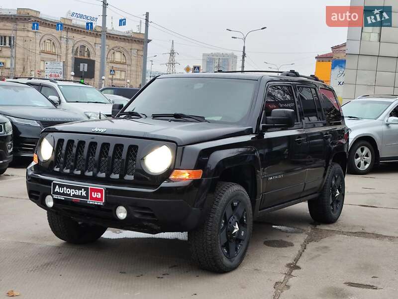 Внедорожник / Кроссовер Jeep Patriot 2016 в Харькове